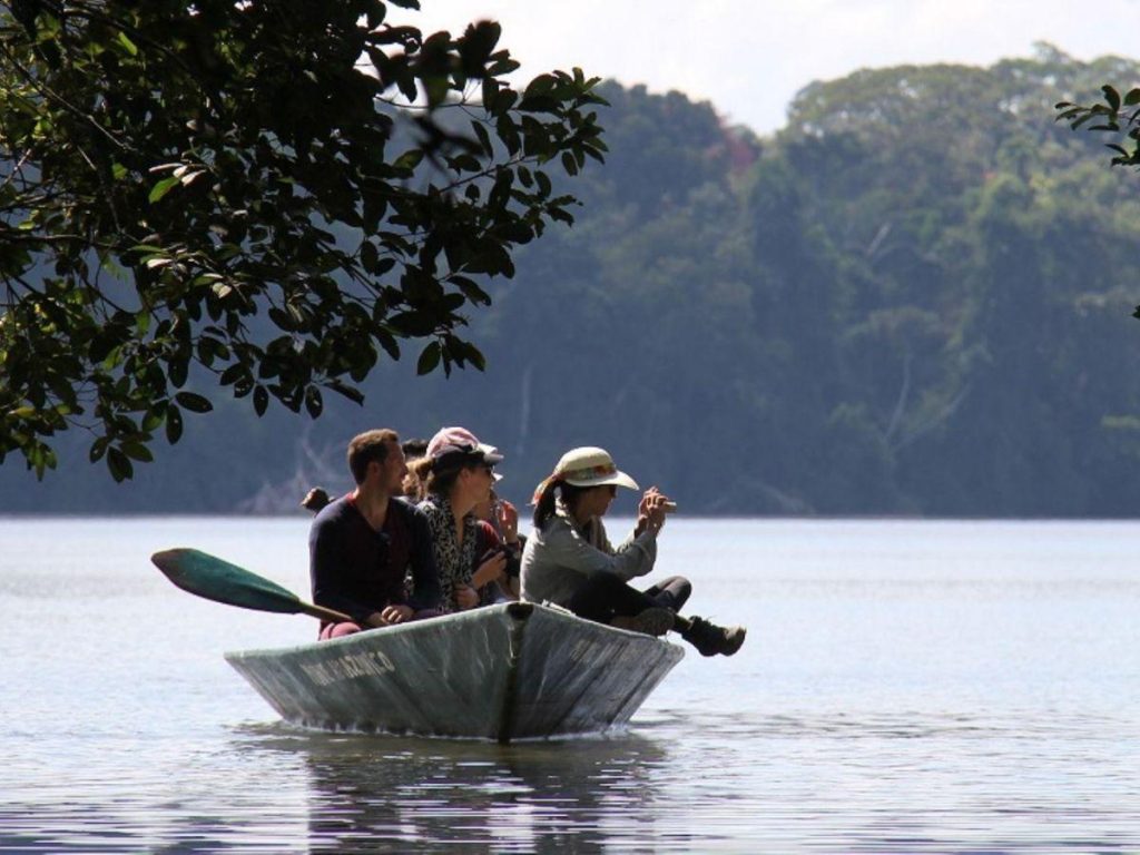 Lake Sandoval Peru – 2 Days